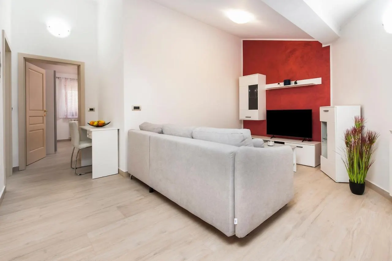Comfort Apartments Karla Rovigno 0*,  Croazia